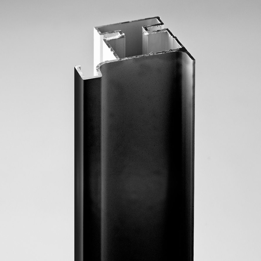 Вертикальный L профиль черный матовый анод 18мм, L 4700 мм - фото 1 - id-p214501859