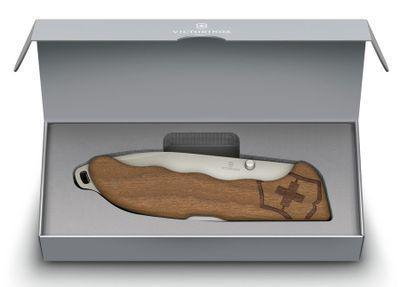Складной нож Victorinox Evoke Wood, функций: 4, 136мм, дерево , коробка подарочная [0.9415.d630] - фото 4 - id-p213133488
