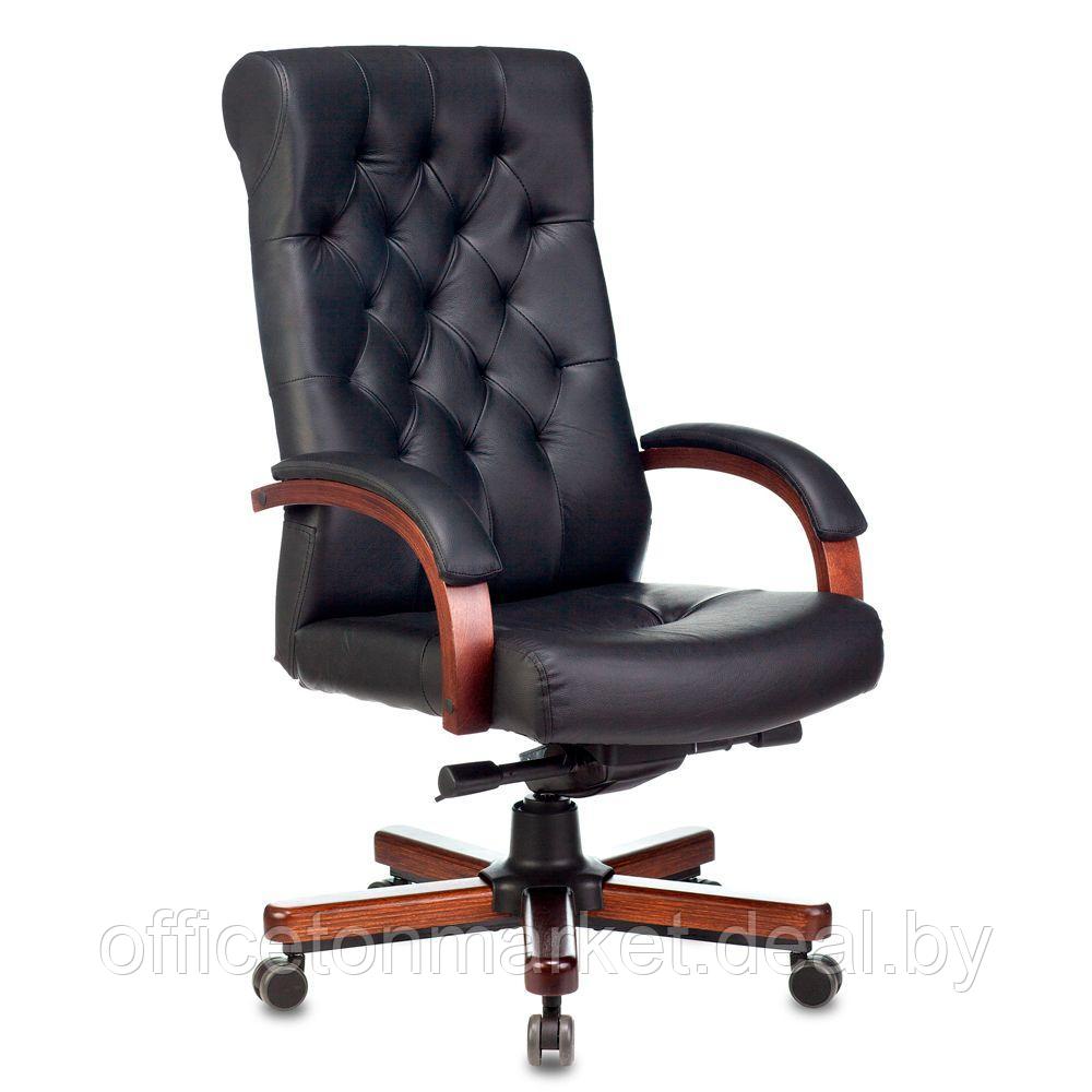Кресло для руководителя Бюрократ T-9928WALNUT, кожа, металл/дерево, черный - фото 1 - id-p214255825