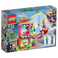 Конструктор LEGO Super Heroes Girls Харли Квинн спешит на помощь