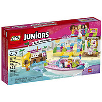 Конструктор LEGO Juniors День на пляже с Андреа и Стефани