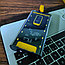 Портативное зарядное устройство Power Bank 10000mAh CYBERPUNK Style с индикатором батареи Желтый, фото 4