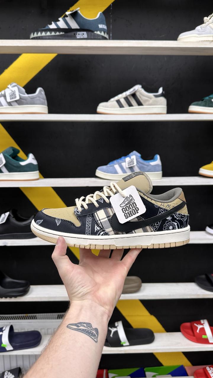 Кроссовки Nike Dunk SB Low x Travis Scott Cactus Jack
