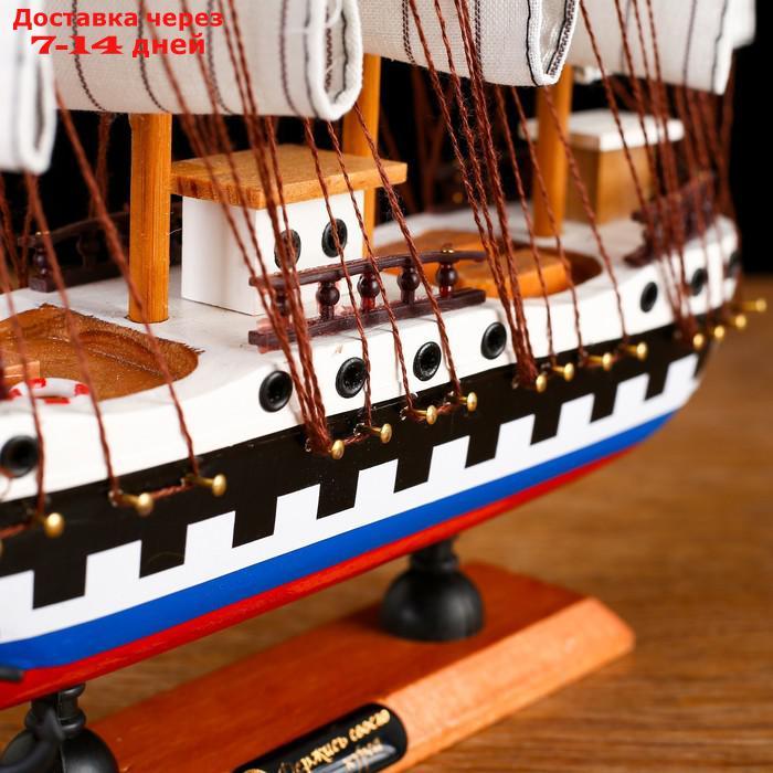 Корабль сувенирный средний "Победа", борта триколор, паруса белые, 32 х 32,5 х 7 см - фото 5 - id-p214716846