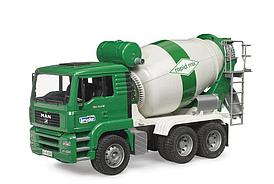 Игрушка Бетономешалка MAN с откидной кабиной Bruder 02739