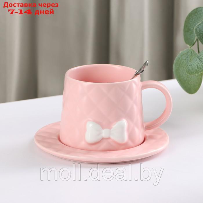 Чайная пара керамическая с ложкой "Бантик", 2 предмета: кружка 350 мл, блюдце d=15 см, цвет розовый - фото 1 - id-p214897725