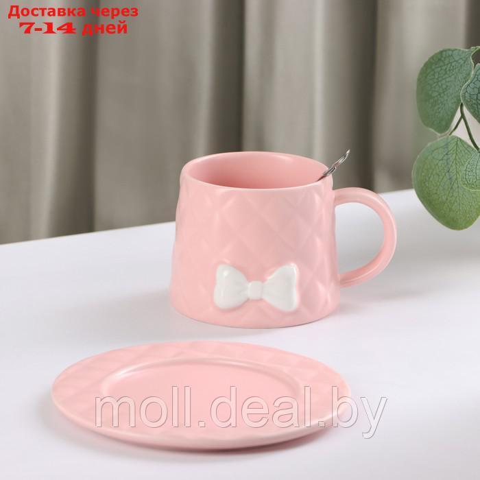 Чайная пара керамическая с ложкой "Бантик", 2 предмета: кружка 350 мл, блюдце d=15 см, цвет розовый - фото 3 - id-p214897725