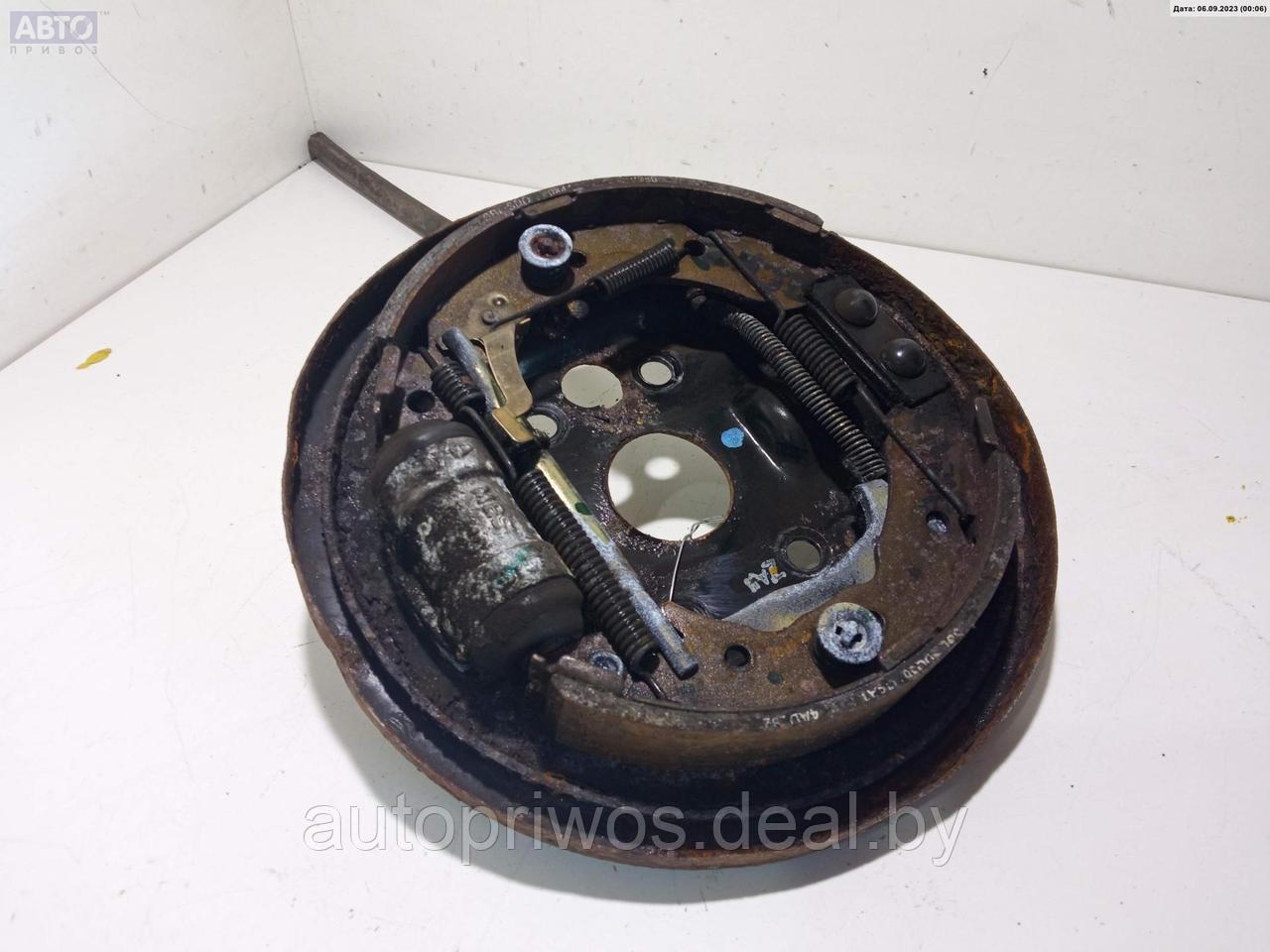 Щиток (диск) опорный тормозной задний правый Hyundai Atos - фото 1 - id-p214936752