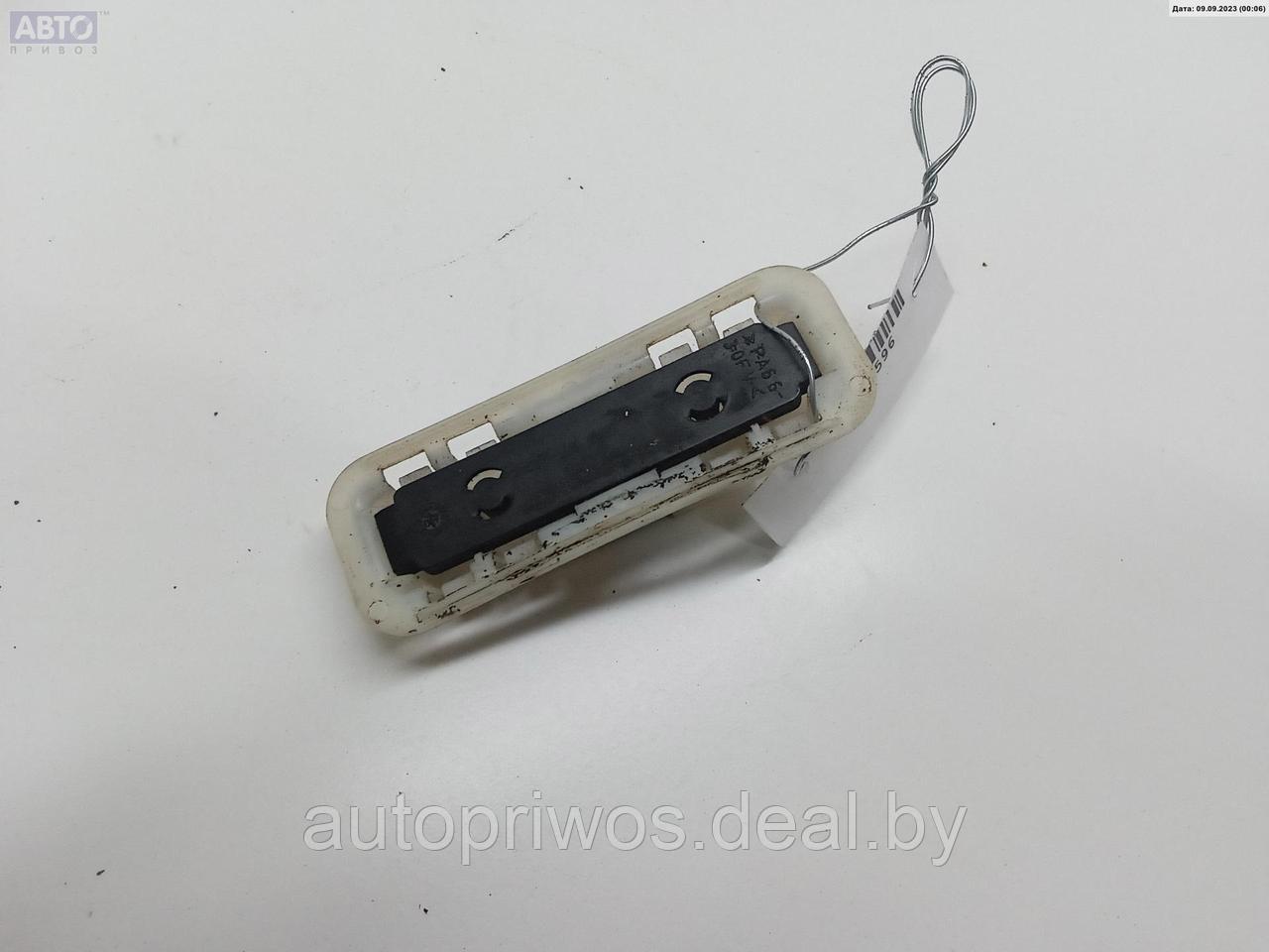 Кнопка открывания багажника Citroen C4 Picasso - фото 1 - id-p215082918