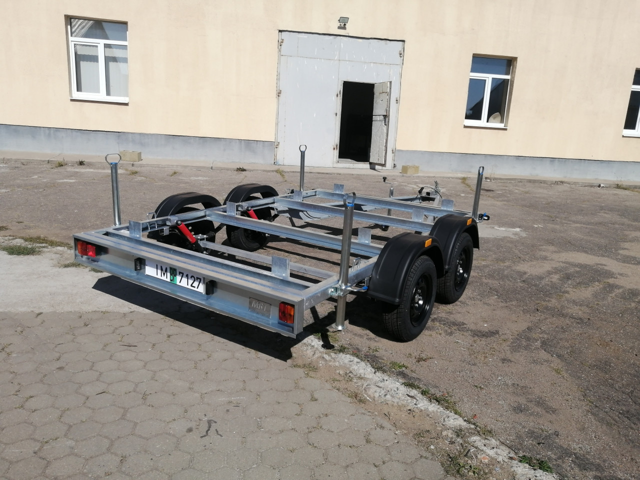 Прицеп для бани-бочки