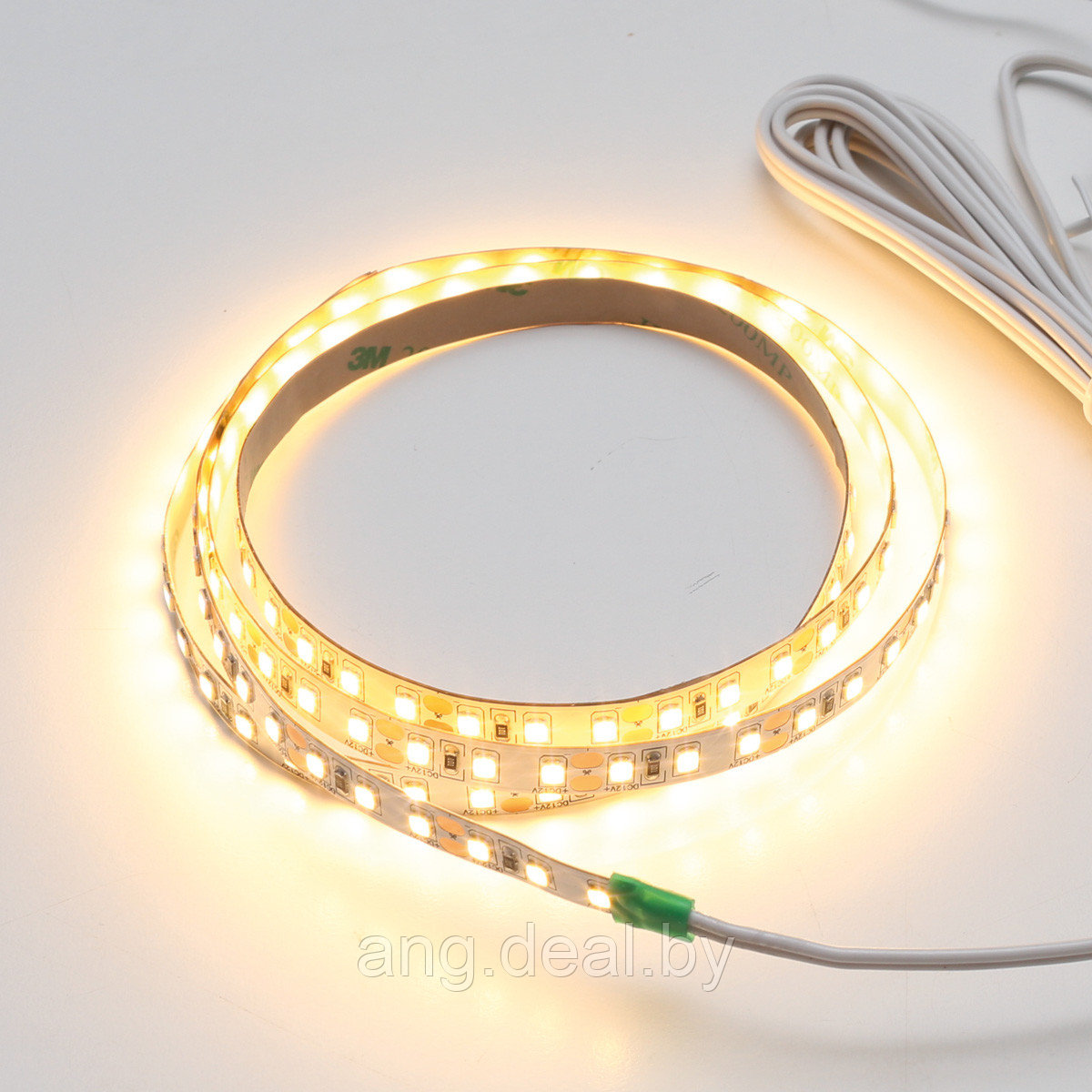LED лента SMD2835, (теплый белый), 12Вт(12Вт/м), 12В, 1000х8 мм, каб. пит. 2м и кон.L813, 120LED/м, 1080Лм/м, - фото 4 - id-p215266158