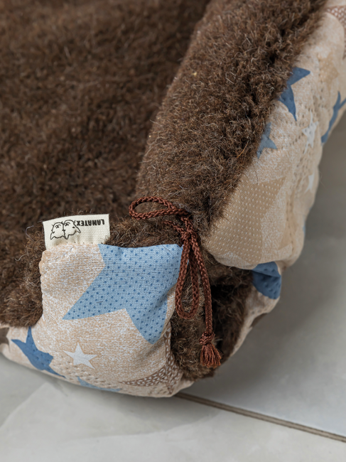 Лежак для животных из натуральной овечьей шерсти. Цвет коричневый (на завязках)+подарок - фото 5 - id-p215272339