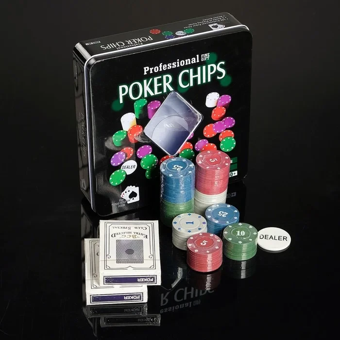 Набор для покера 100 фишек с номиналом квадратная коробка, 2 колоды карт, фишка диллера - фото 1 - id-p215309058