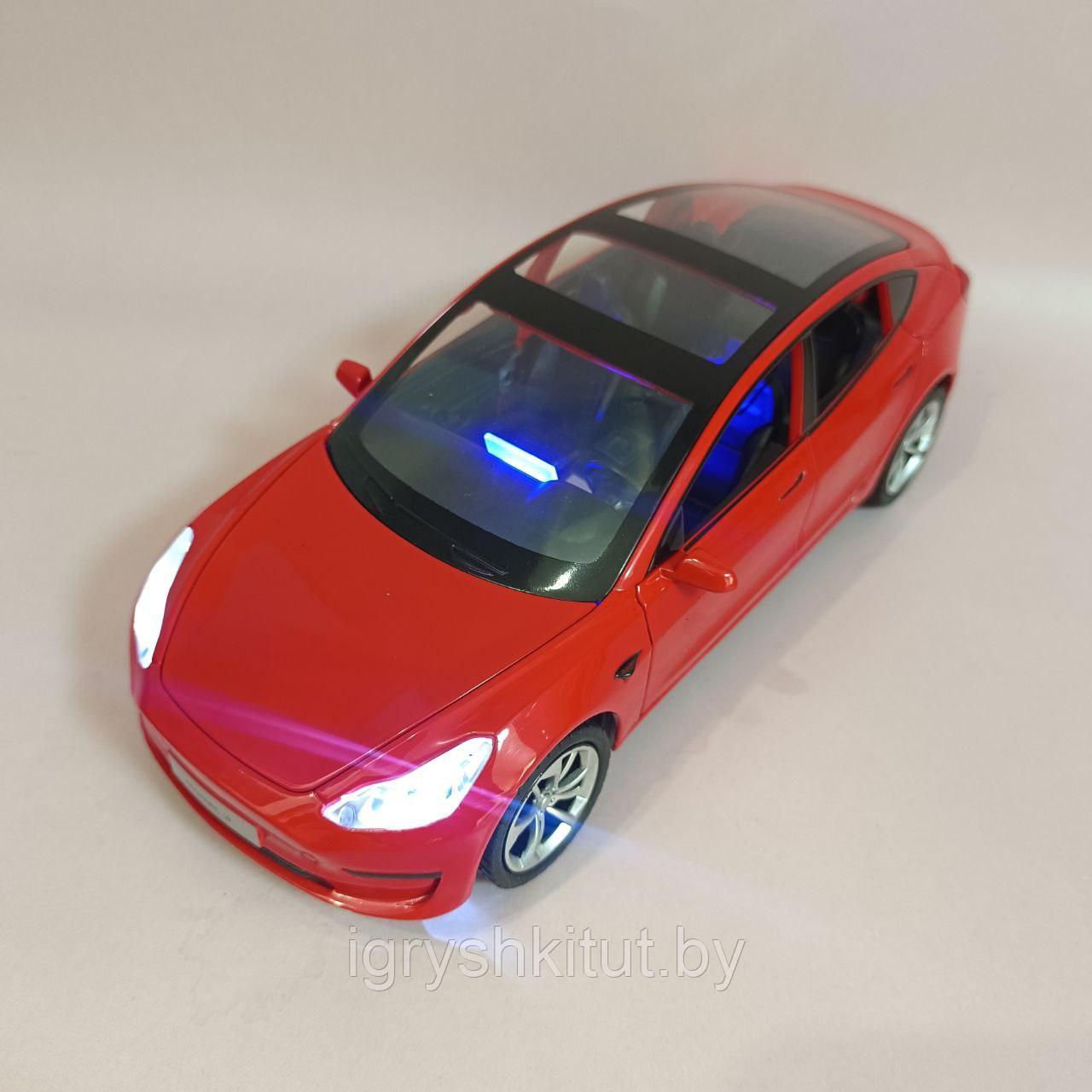 Машинка металлическая Тесла Tesla Model 3, свет, звук - фото 1 - id-p215371996