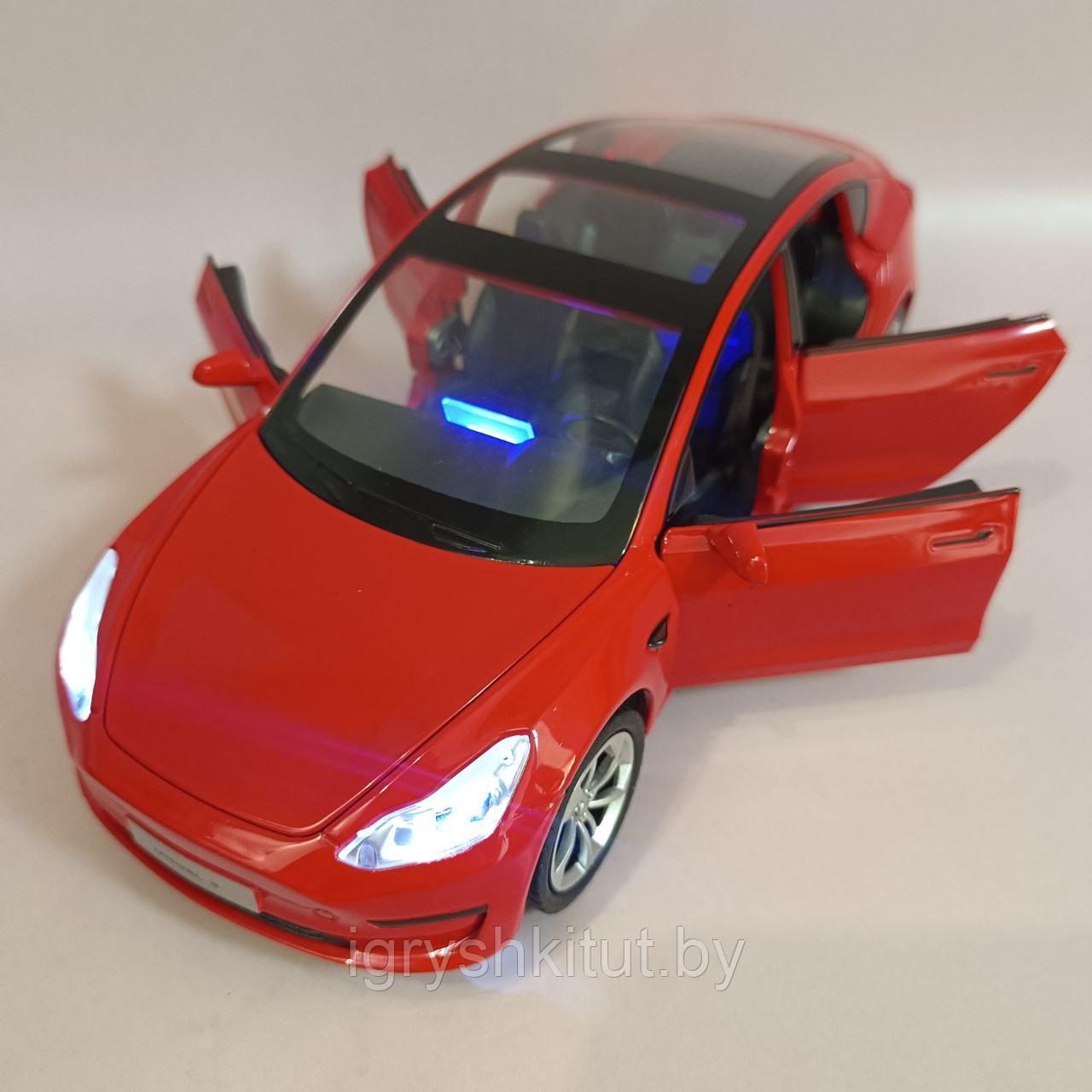 Машинка металлическая Тесла Tesla Model 3, свет, звук - фото 4 - id-p215371996