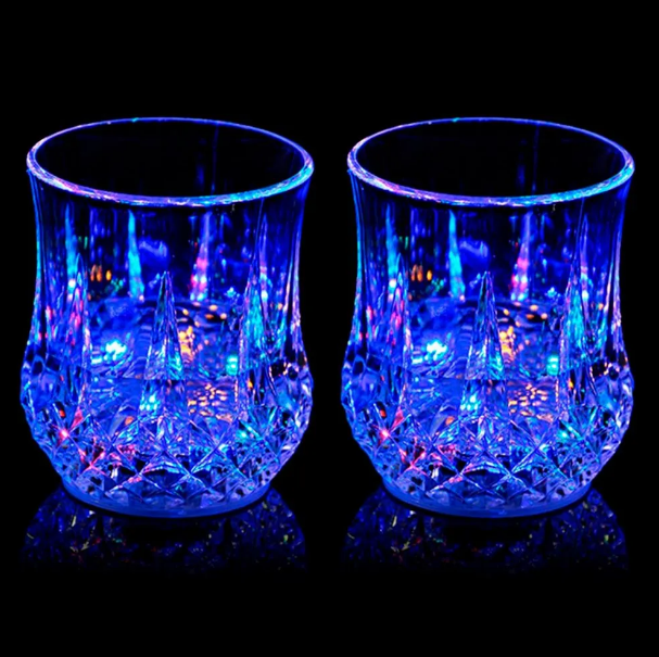Светящийся стакан с цветной Led подсветкой дна COLOR CUP 1 шт - фото 2 - id-p215455718