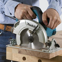 Дисковая пила Makita HS6601