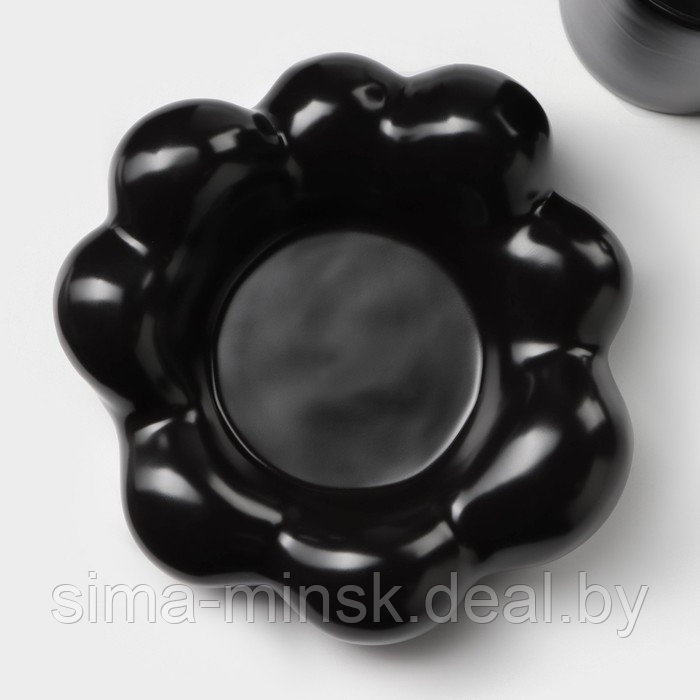 Кофейная пара керамическая «Ромашка», 2 предмета: кружка 260 мл, блюдце d=17 см, цвет чёрный - фото 3 - id-p215500917
