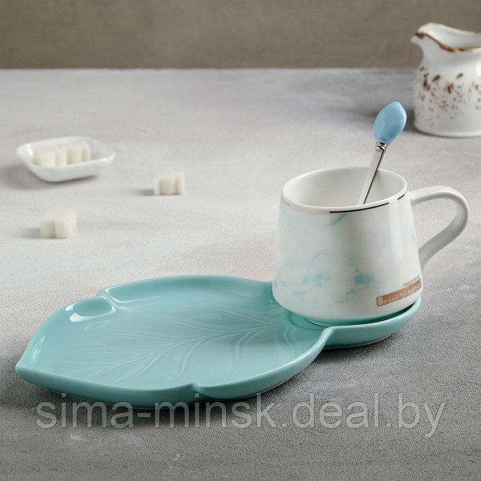 Чайная пара керамическая «Листочек», 3 предмета: чашка 320 мл, блюдце 25,5×16 см, ложка, цвет голубой - фото 1 - id-p215500920