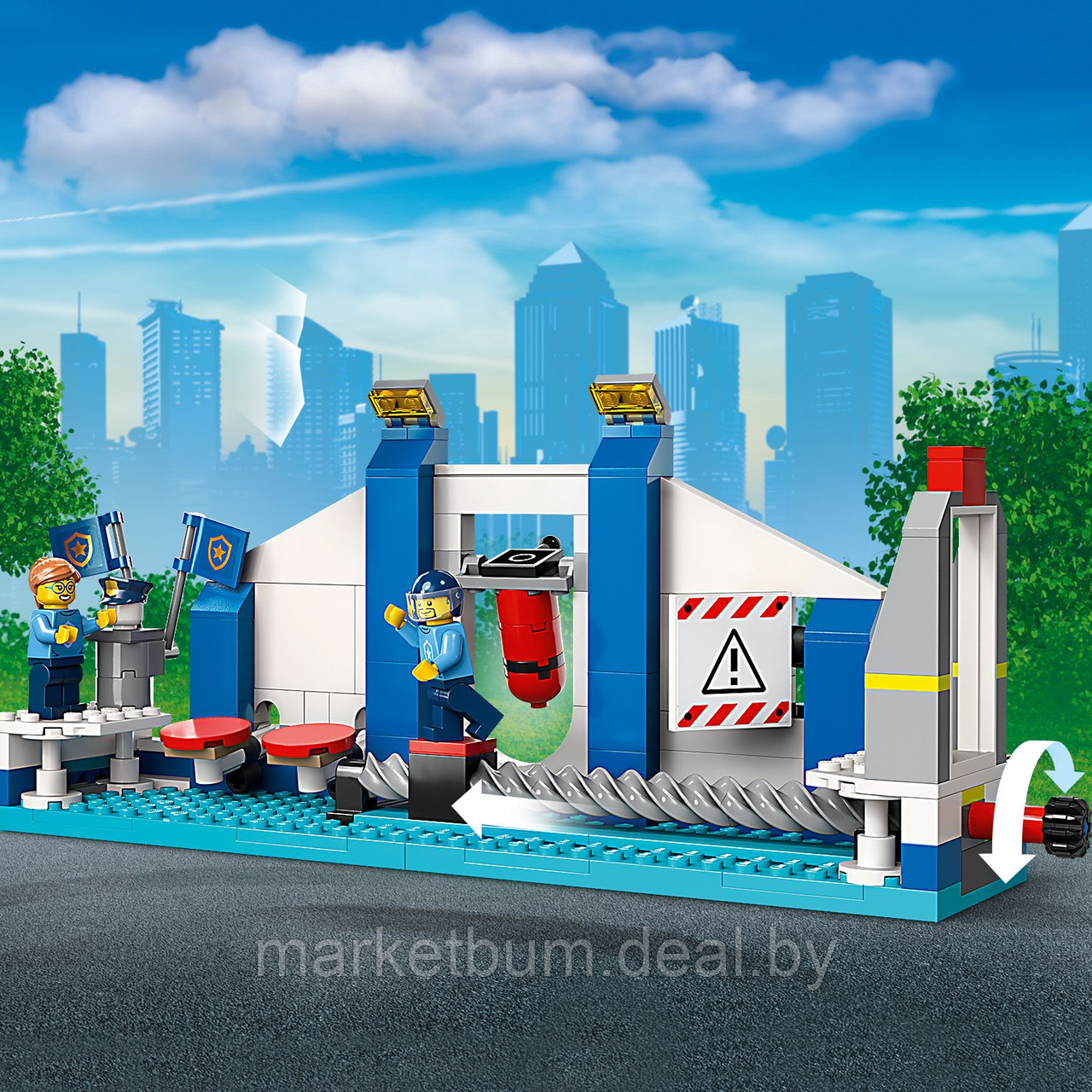 Конструктор LEGO City 60372, Полицейская академия - фото 7 - id-p215520357