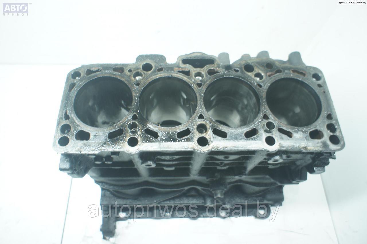 Блок цилиндров двигателя (картер) Ford Galaxy (2000-2006) - фото 2 - id-p215587174