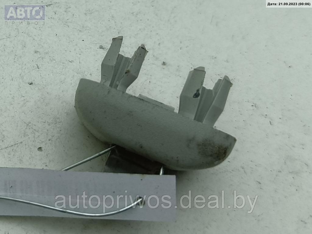 Крепление (крючок) солнцезащитного козырька Audi A3 8P (2003-2012) - фото 1 - id-p215587988