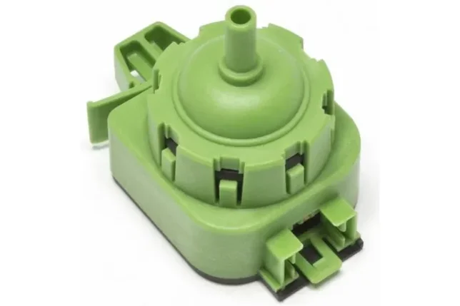 Датчик уровня воды (прессостат) стиральной машины Candy 41042893 (РАЗБОРКА), фото 2