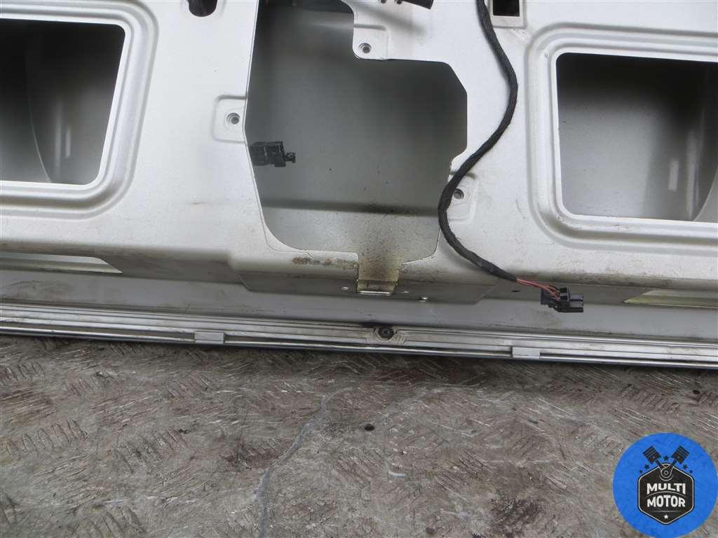 Крышка багажника (дверь 3-5) MERCEDES E W210 - (1995-2002) 2.7 CDi OM 612.961 - 170 Лс 2001 г. - фото 7 - id-p215636342