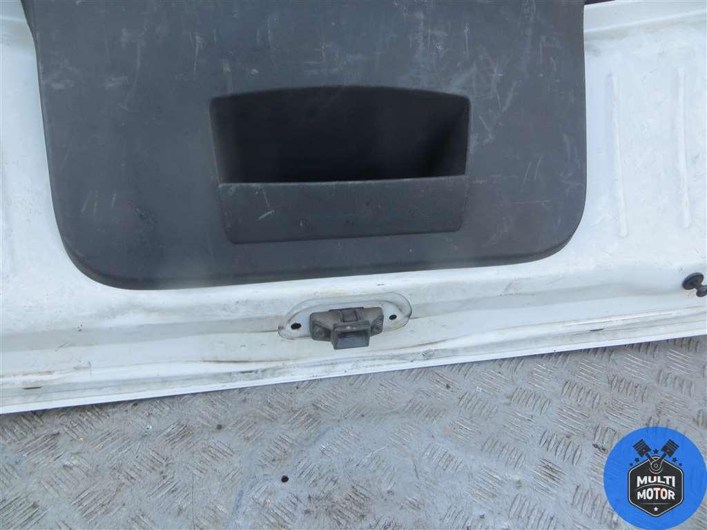 Крышка багажника (дверь 3-5) RENAULT SANDERO I (2007-2013) 1.6 i - 102 Лс 2011 г. - фото 6 - id-p215636266