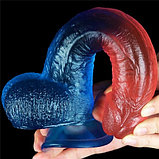 Реалистичный фаллоимитатор с мошонкой и цветным градиентом Lovetoy Dazzle Studs 23 см, фото 7