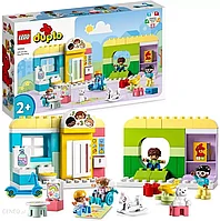 LEGO DUPLO 10992, Жизнь в детском саду.