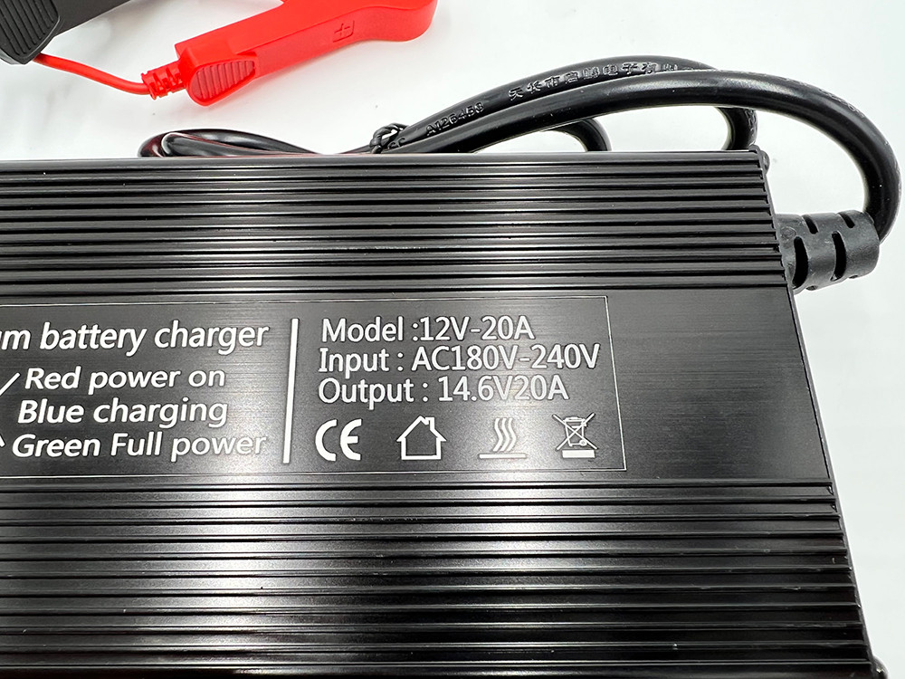 Зарядное устройство BatteryCraft Lifepo4 12V 20А - фото 6 - id-p211410500