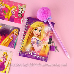 Подарочный набор: записная книжка на замочке, наклейки и ручка - пушистик, Принцессы