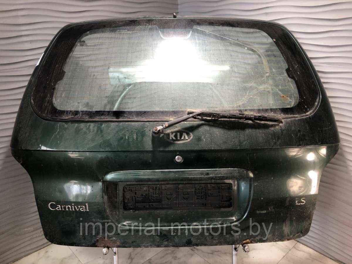 Крышка багажника (дверь 3-5) Kia Carnival 1 - фото 1 - id-p215793015