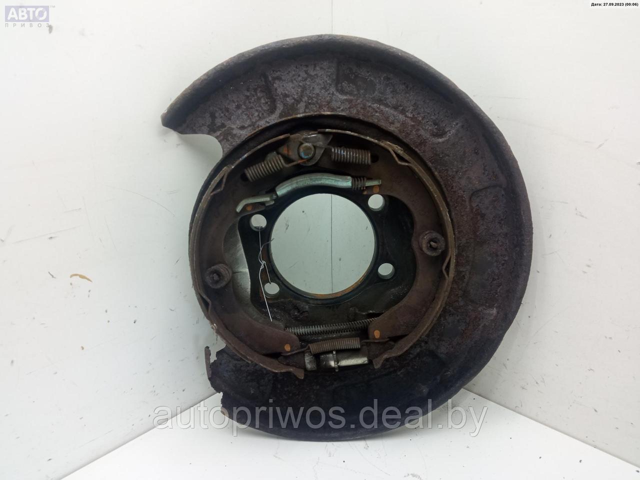 Щиток (диск) опорный тормозной задний правый Subaru Impreza - фото 2 - id-p215332699