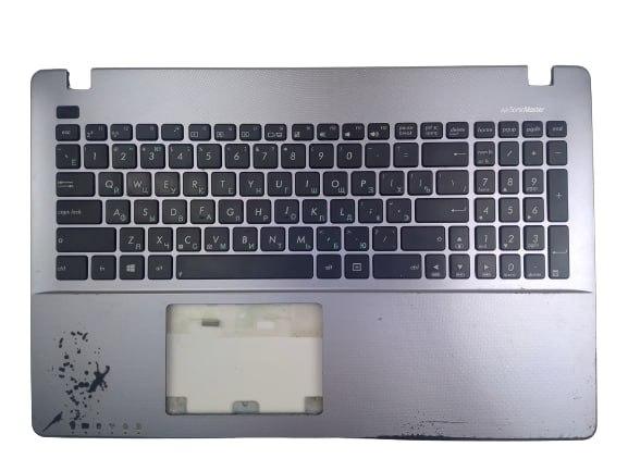 Верхняя часть корпуса (Palmrest) Asus VivoBook X550 с клавиатурой, серебристый (с разбора)
