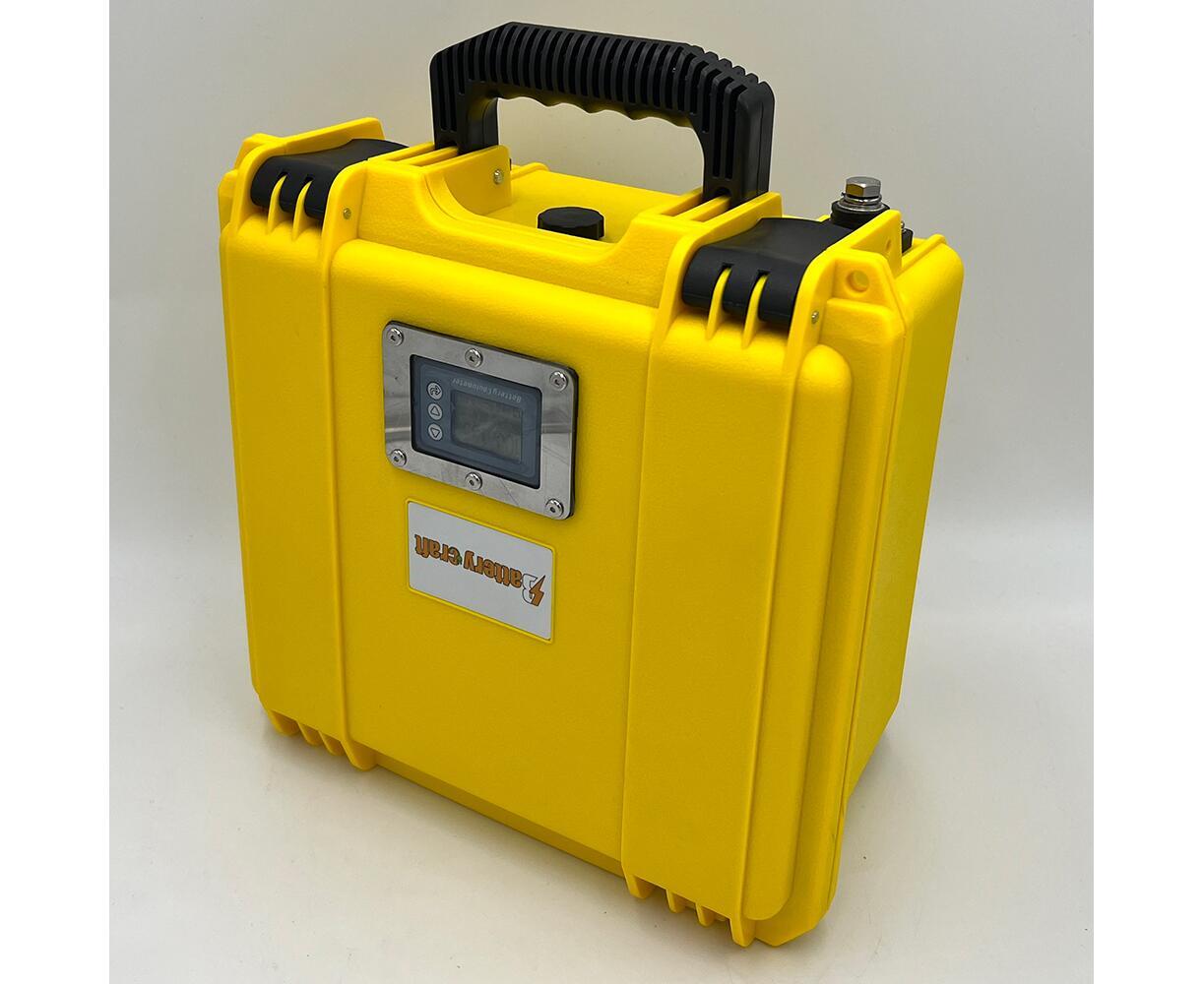Аккумулятор BatteryCraft Lifepo4 12V 105Ah BMS 100 A c Bluetooth (желтый корпус) - фото 1 - id-p177361632