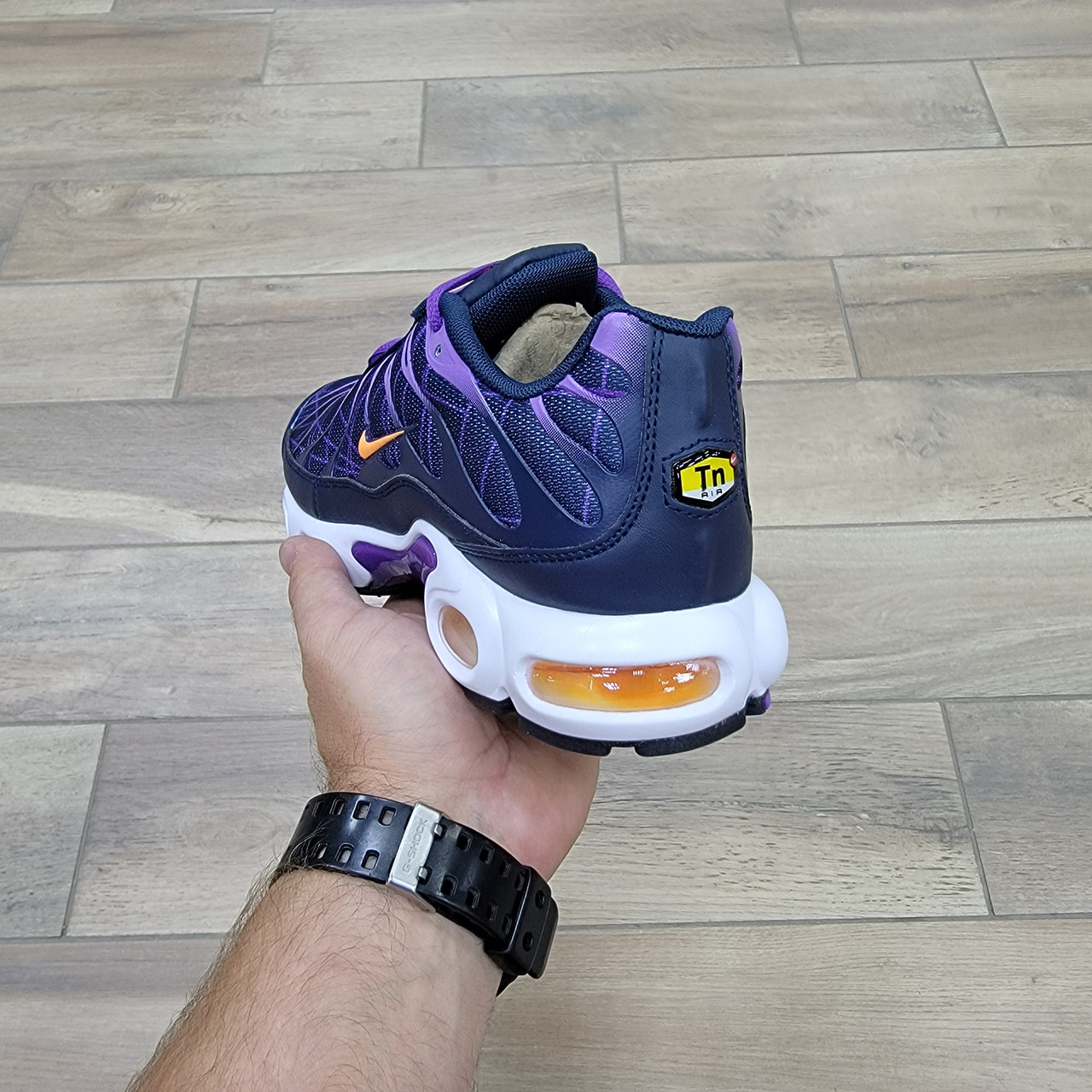 Кроссовки Nike Air Max Plus Laser Purple - фото 4 - id-p215715416