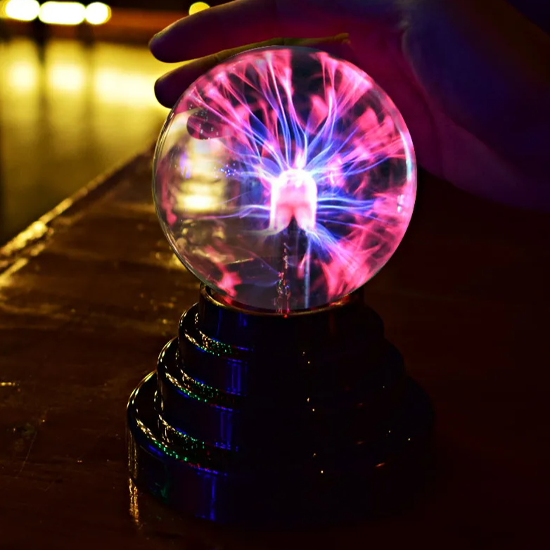 Плазменный шар Plasma light декоративная лампа Тесла, 8 см. / Магический ночник с молниями - фото 6 - id-p215939500