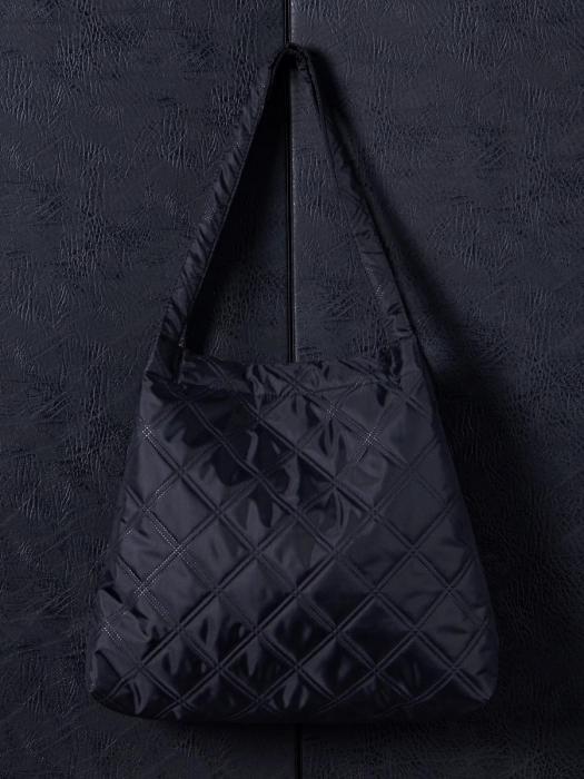 Сумка шоппер стеганая для фитнеса большая женская тканевая стильная повседневная черная для покупок - фото 10 - id-p215917306