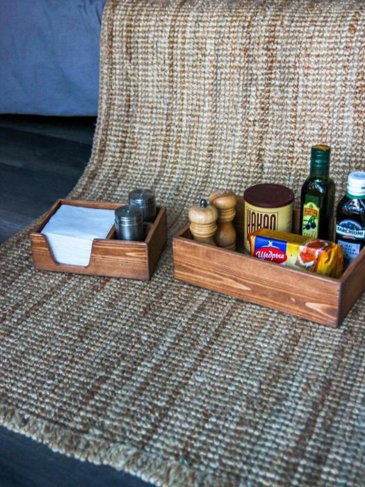 Салфетница деревянная на стол с подставкой из дерева под соль перец и салфетки VS36 - фото 8 - id-p215915292