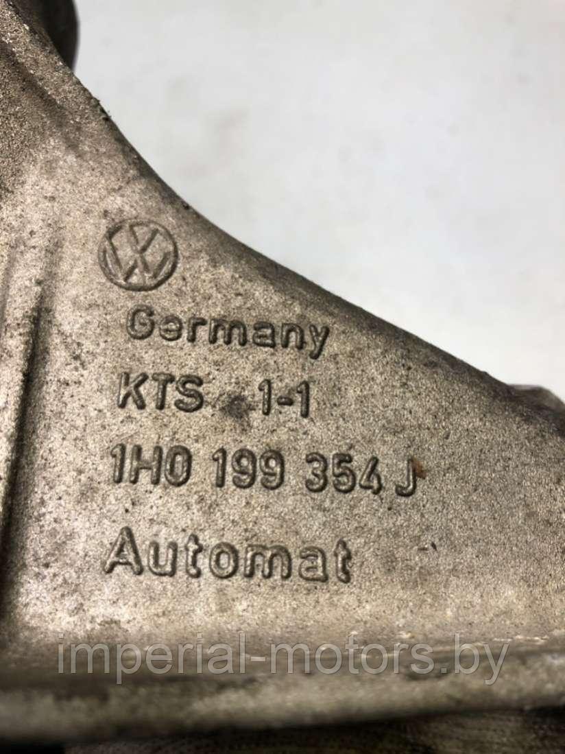 Кронштейн двигателя Volkswagen Vento - фото 4 - id-p215971573