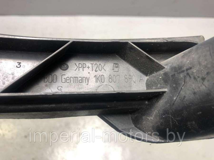 Кронштейн крепления бампера переднего Volkswagen Golf 5 - фото 4 - id-p215971686