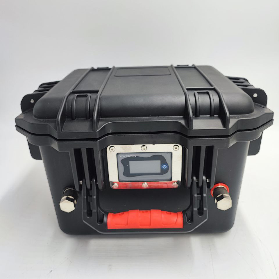 Аккумулятор BatteryCraft Lifepo4 12V 150Ah BMS 100 A c Bluetooth (черный корпус) - фото 1 - id-p216010542