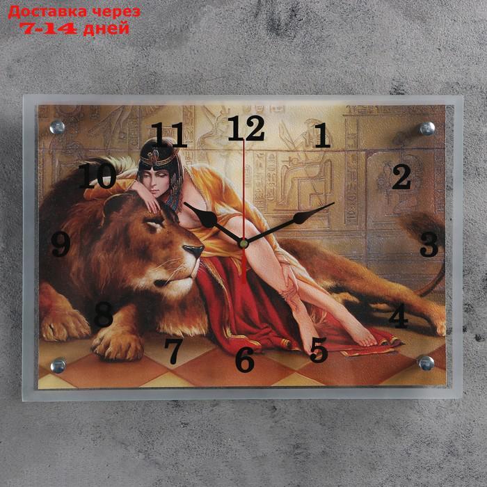 Часы настенные, серия: Животный мир, "Царица со львом", 25х35 см, микс - фото 1 - id-p215605540