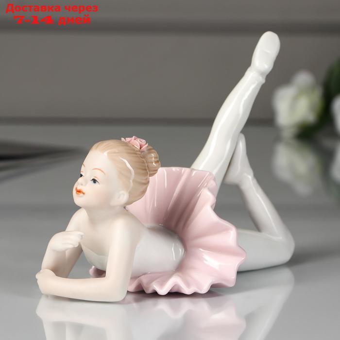 Сувенир керамика "Малышка-балерина в пачке с розовой юбкой, тянет ножку" 11х13,5х7,5 см - фото 3 - id-p215605997
