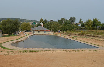 Строительство плавательного водоёма