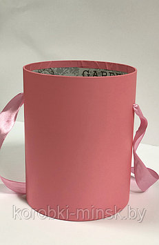 Шляпная коробка эконом вариант. розовый диаметр 12 см, высота 12 см, без крышки.