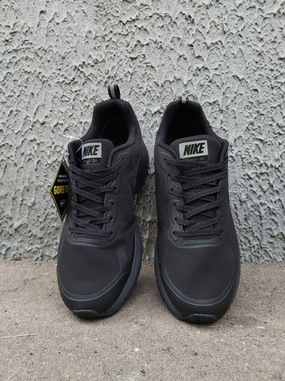 Мужские зимние термо кроссовки Nike Air Relentless 26 Mid Gore-tex черные - фото 10 - id-p216321557