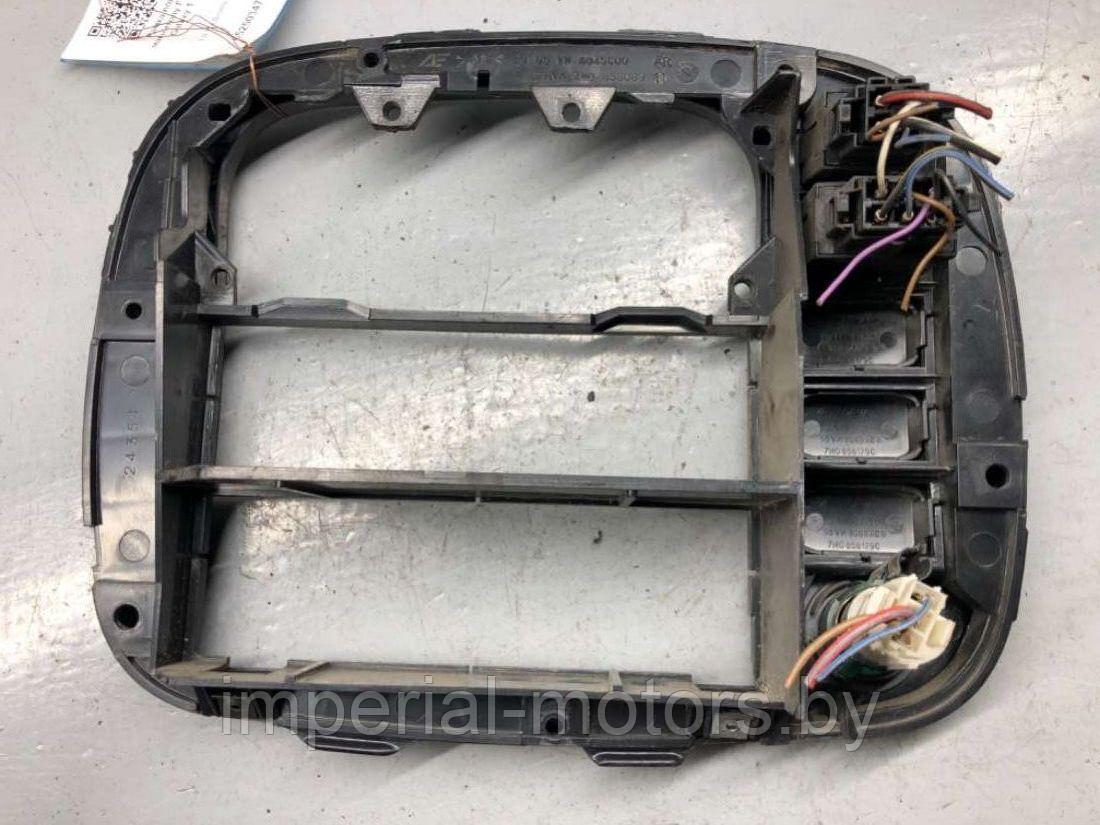 Рамка под магнитолу Ford Galaxy 1 - фото 4 - id-p216160421